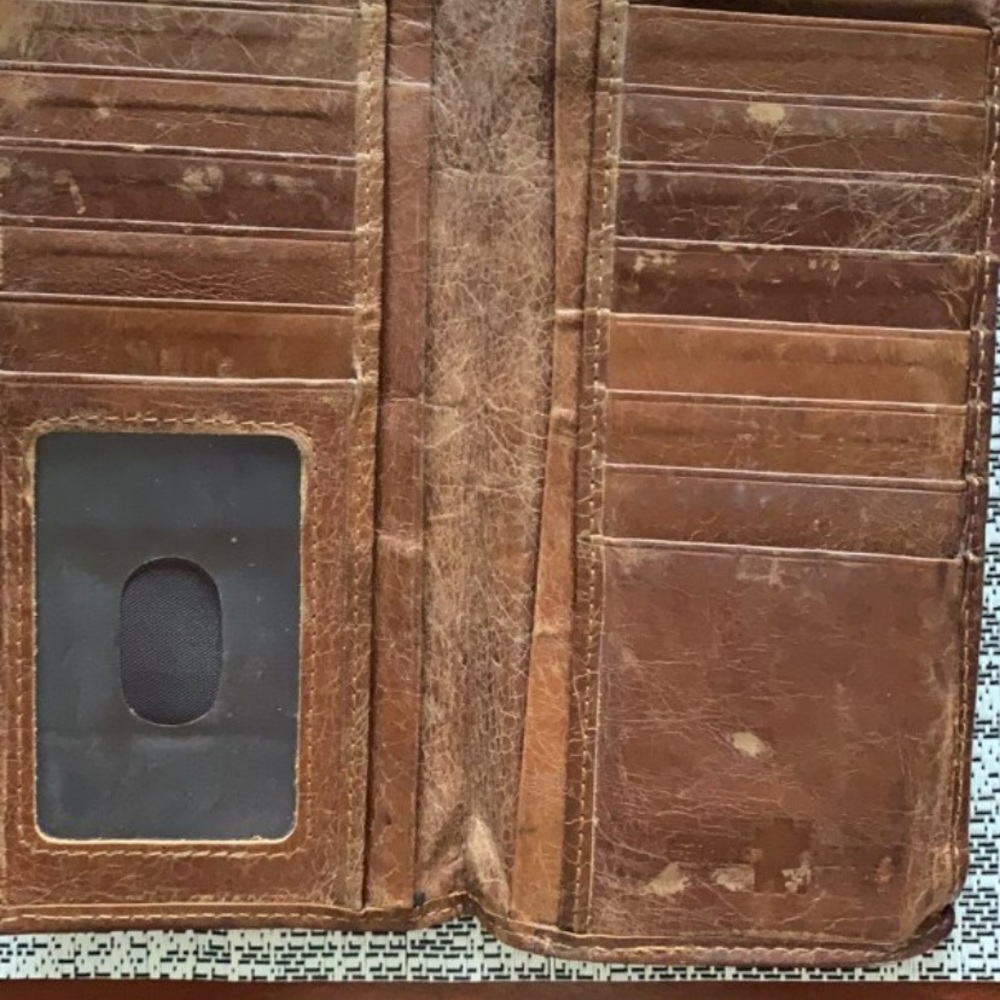 Wallet - Picture 2 of 3